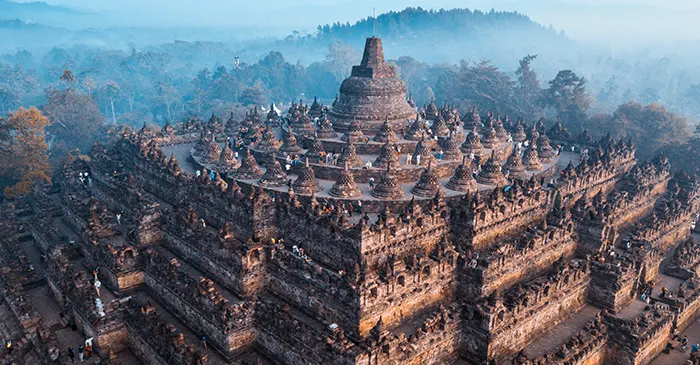 Visiter le temple de Borobudur